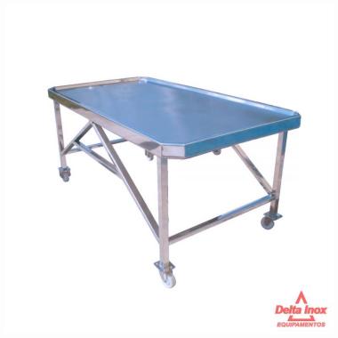 Mesa para descanso da massa de queijos/doces e manuseio em geral Mesa para descanso da massa de queijos/doces e manuseio em geral